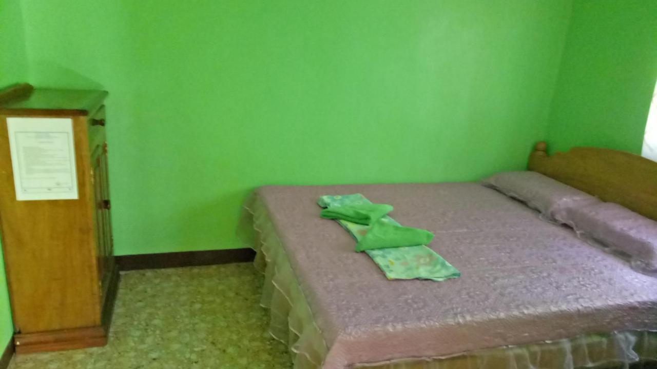 Xylla Guesthouse Siquijor Exterior foto